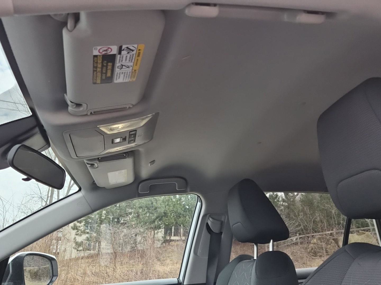 Used 2025 Toyota RAV4 XLE image 18