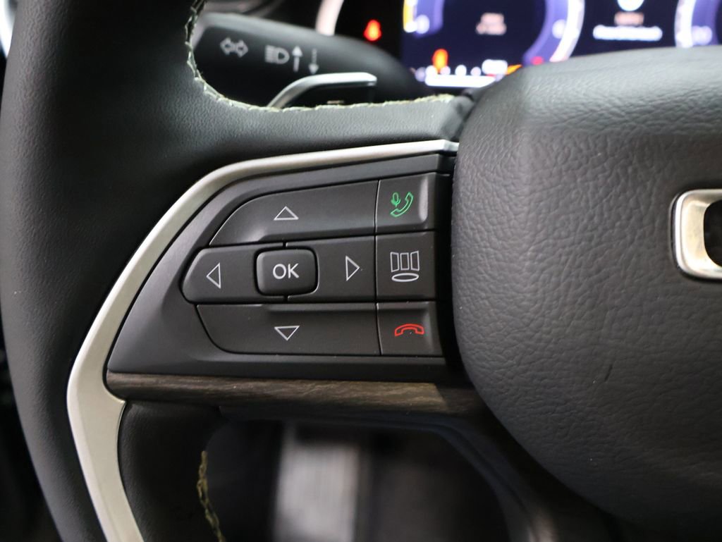 New 2026 Jeep Grand Cherokee Laredo image 25