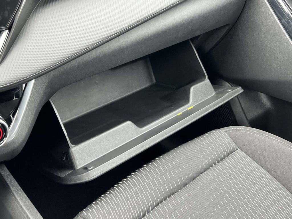 Used 2025 Chevrolet Equinox LT w/ Midnight Edition image 34