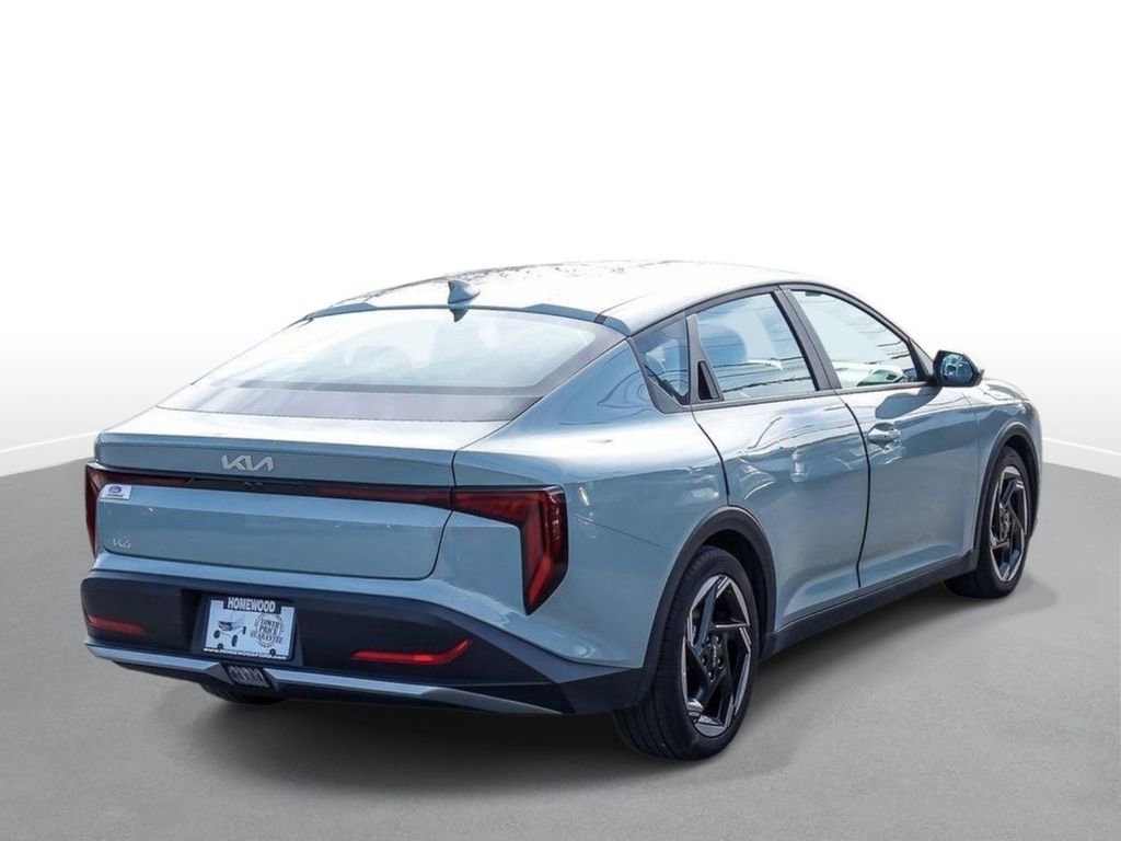 Used 2025 Kia K4 EX image 8
