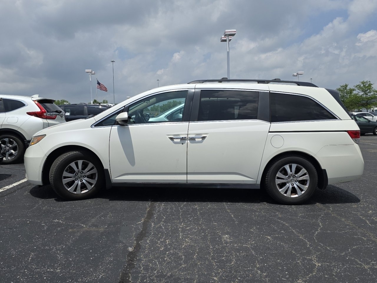 Used 2016 Honda Odyssey SE image 7