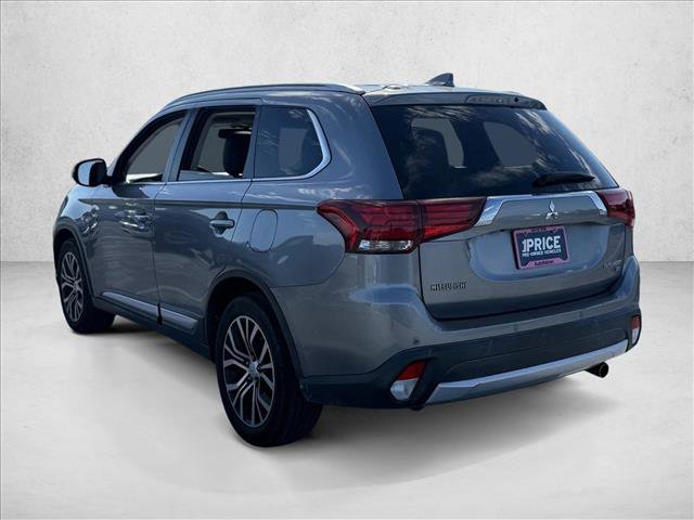 Used 2017 Mitsubishi Outlander SEL image 7