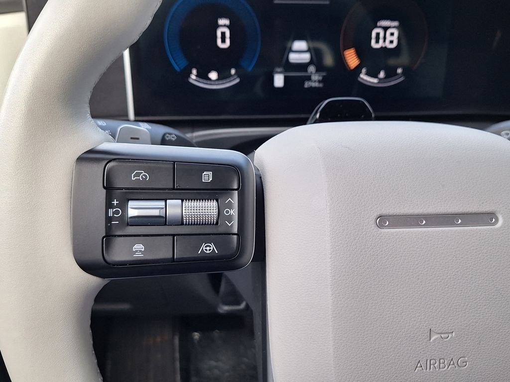 New 2025 Hyundai Santa Fe SEL image 16