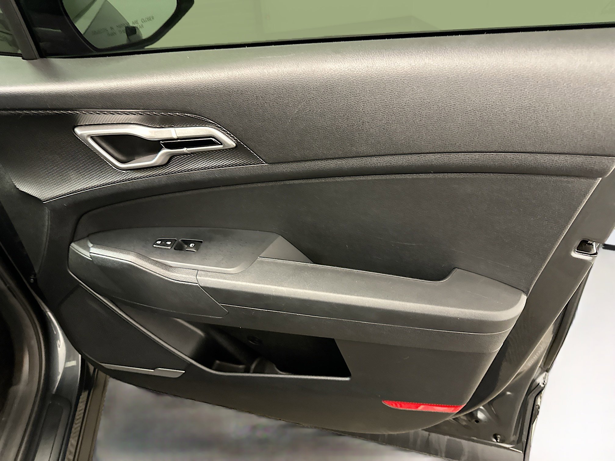 Used 2024 Kia Sportage LX image 32