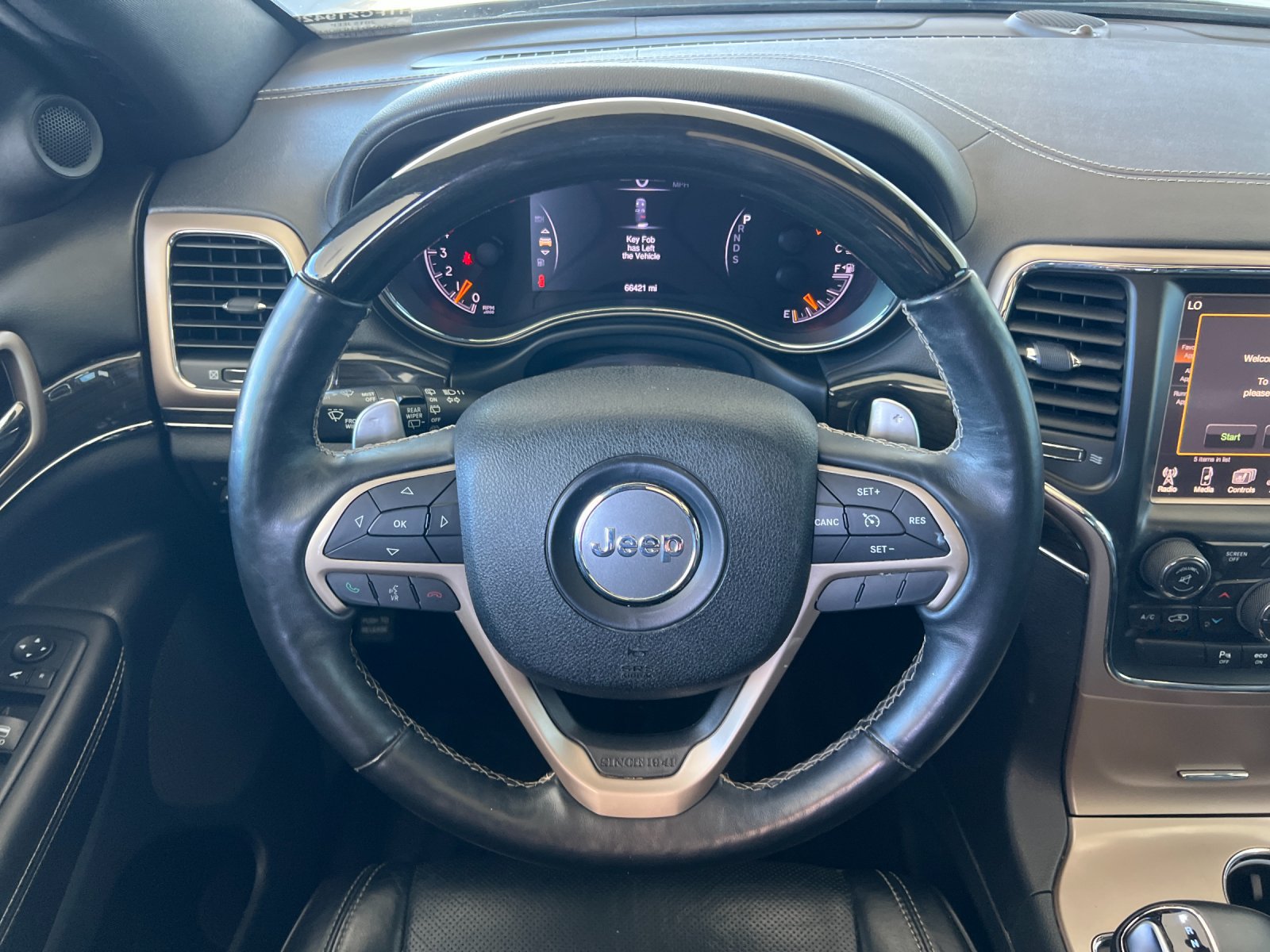Used 2015 Jeep Grand Cherokee Overland RWD image 14