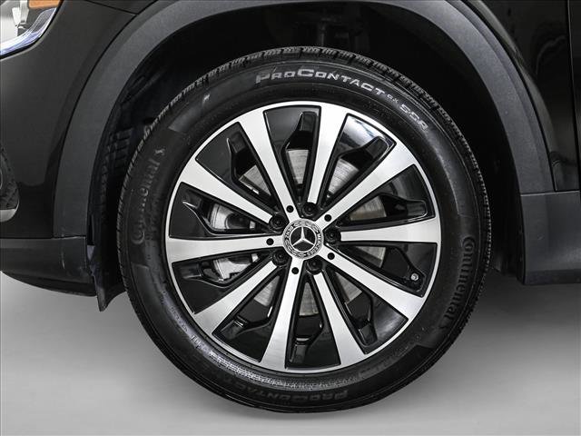 Used 2023 Mercedes-Benz GLB 250 4MATIC image 26
