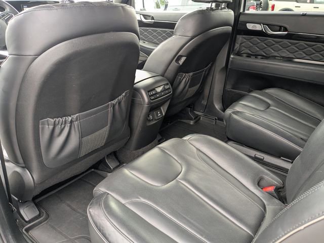 Used 2021 Hyundai Palisade Calligraphy w/ Winter Package AWD/4WD image 23