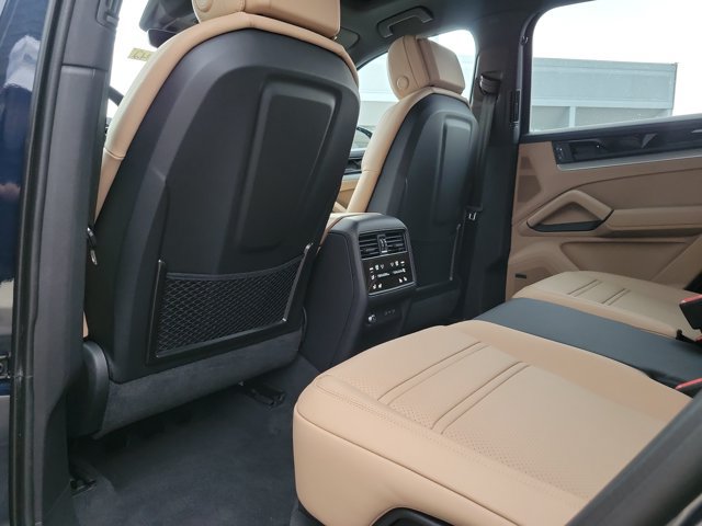 New 2026 Porsche Cayenne AWD/4WD image 22