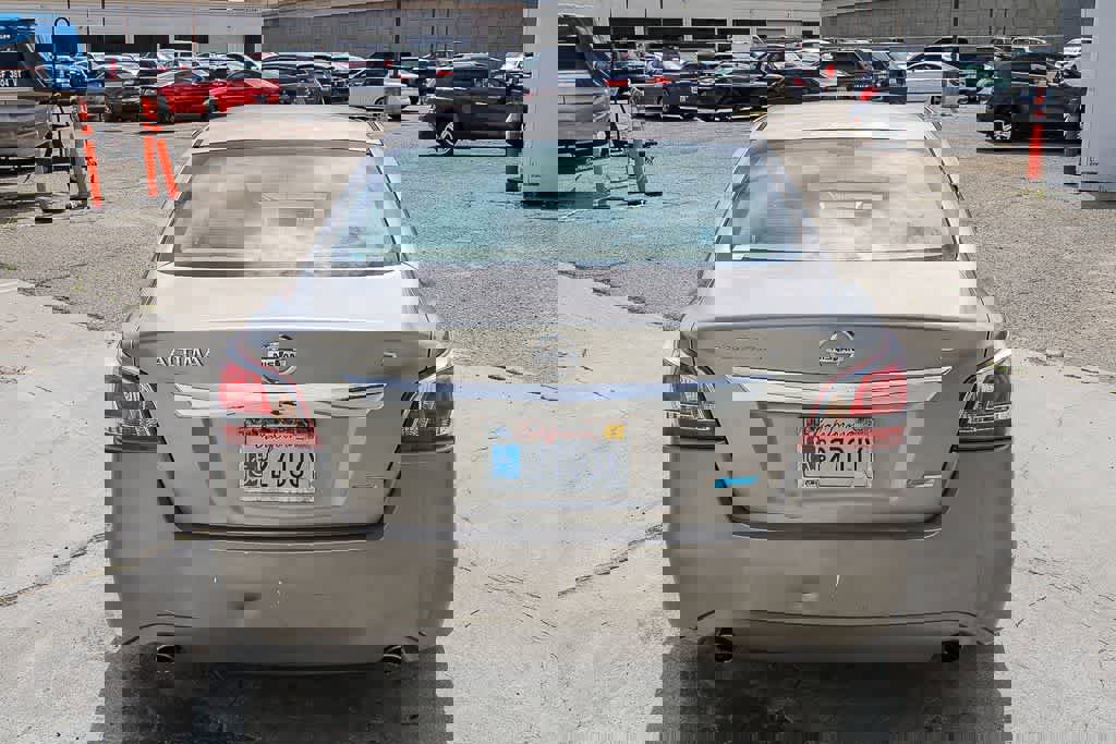 Used 2013 Nissan Altima 2.5 S image 8