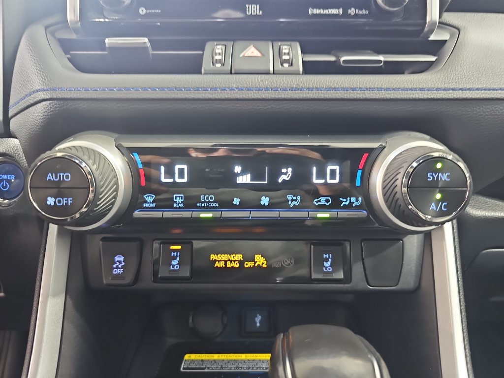 Used 2020 Toyota RAV4 XSE AWD/4WD image 28