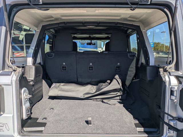 Used 2022 Jeep Wrangler Unlimited Sport image 13