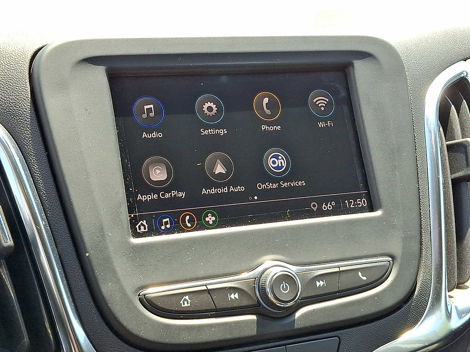 Used 2024 Chevrolet Equinox LT w/ LPO, Floor Liner Package AWD/4WD image 17