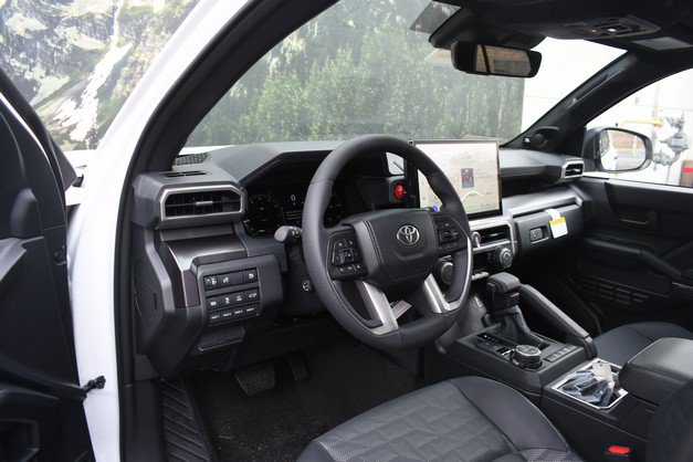 New 2026 Toyota 4Runner TRD Off-Road Premium AWD/4WD image 6