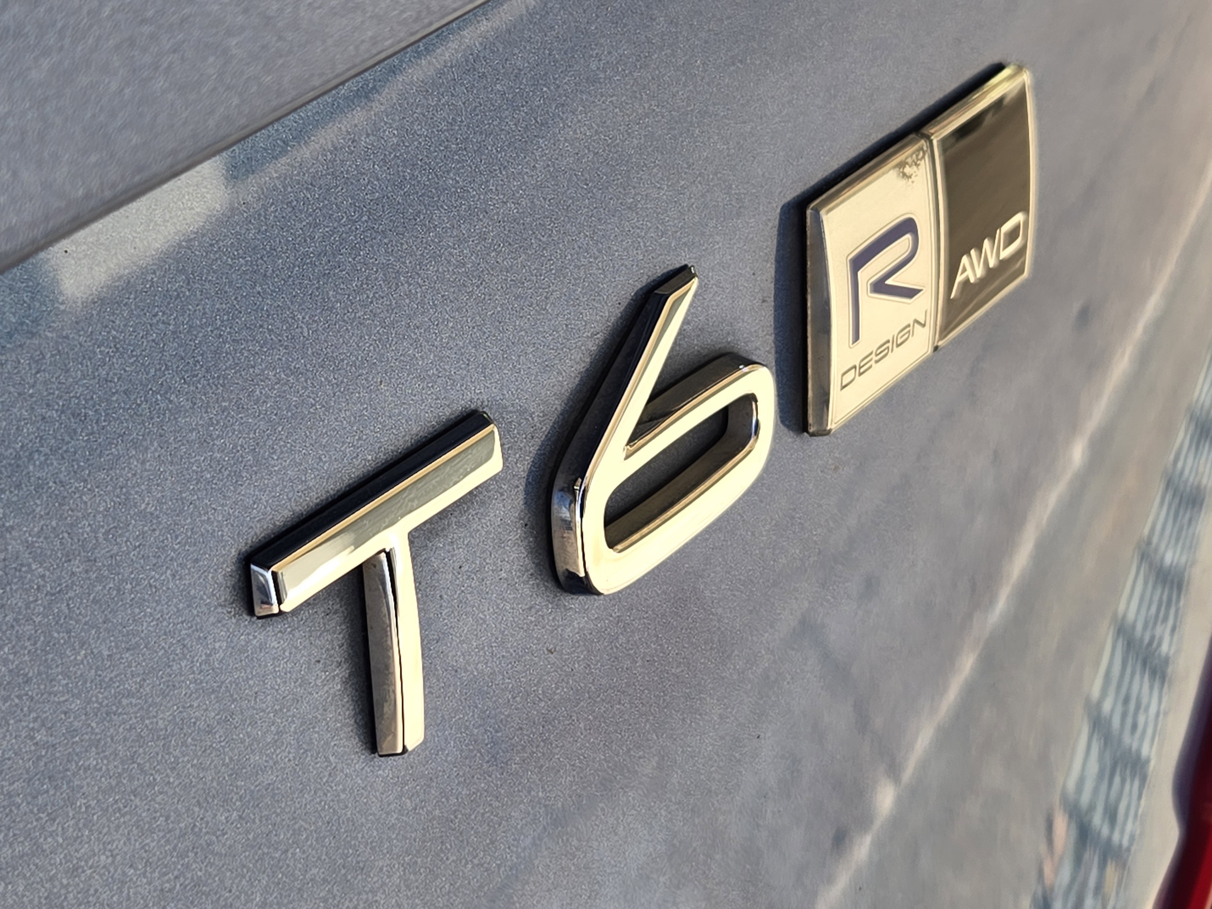 Used 2020 Volvo XC90 T6 R-Design image 18