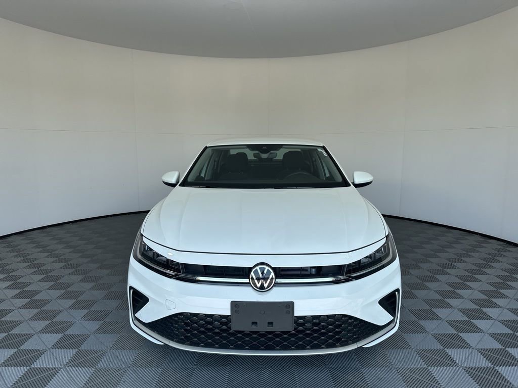 Used 2025 Volkswagen Jetta S image 2