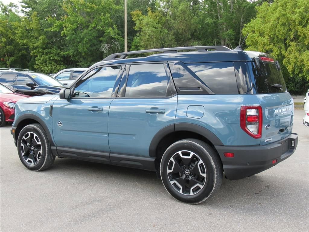 Used 2023 Ford Bronco Sport Outer Banks w/ Tech Package image 4