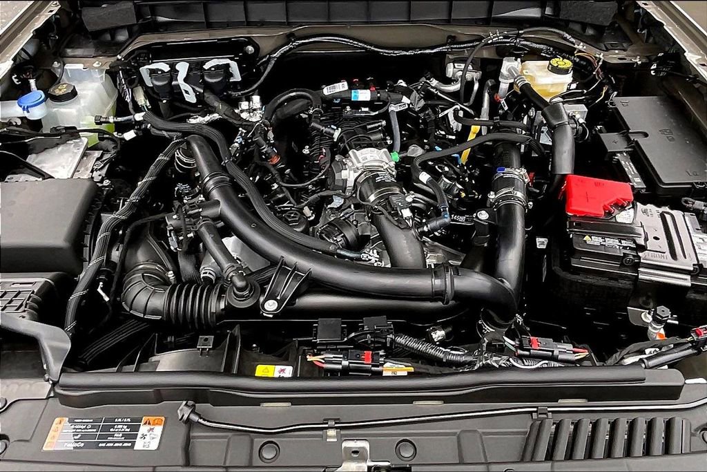 New 2025 Ford Bronco Outer Banks image 11