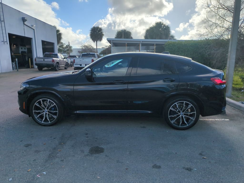 Used 2025 BMW X4 M40i image 9