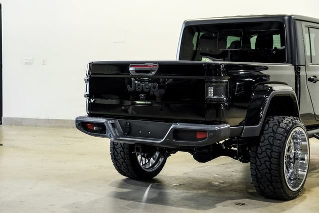 Used 2023 Jeep Gladiator Sport AWD/4WD image 28