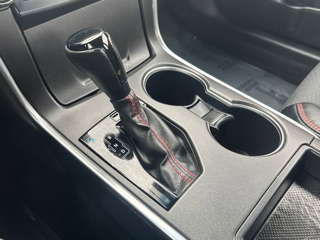 Used 2016 Toyota Camry SE w/ Protection Package (Q2) image 24