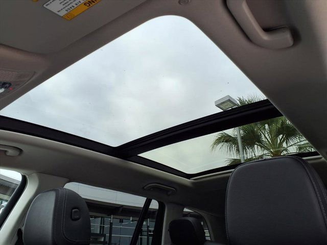 Certified 2024 Mercedes-Benz GLS 450 4MATIC image 15