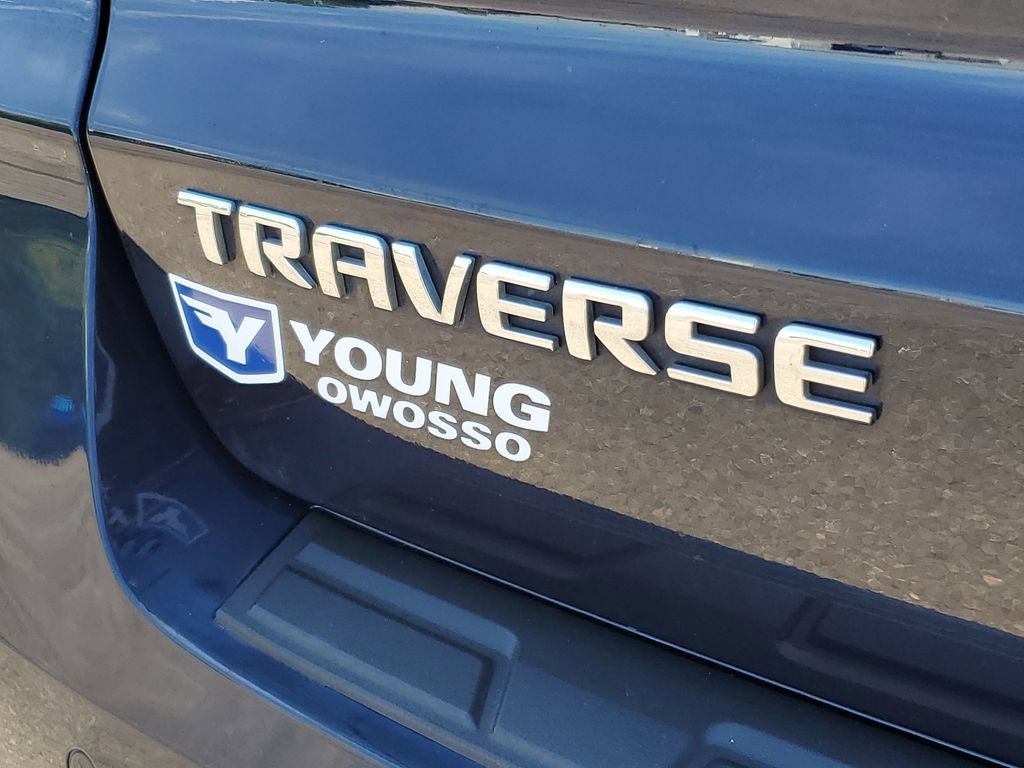 Used 2017 Chevrolet Traverse LT FWD image 34