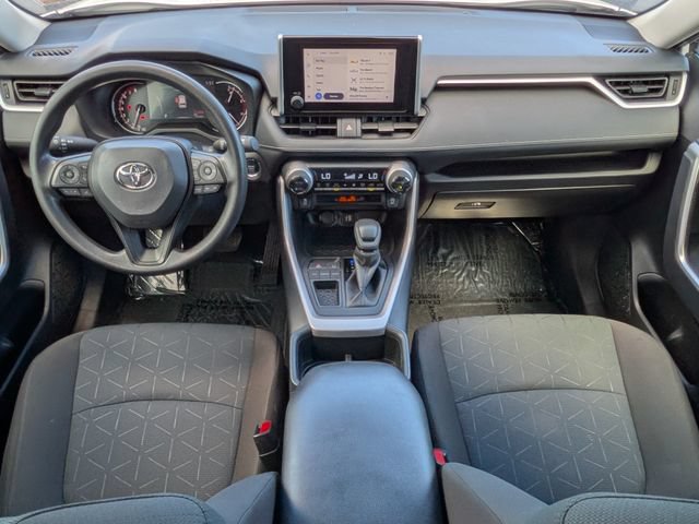 Used 2025 Toyota RAV4 XLE FWD image 14