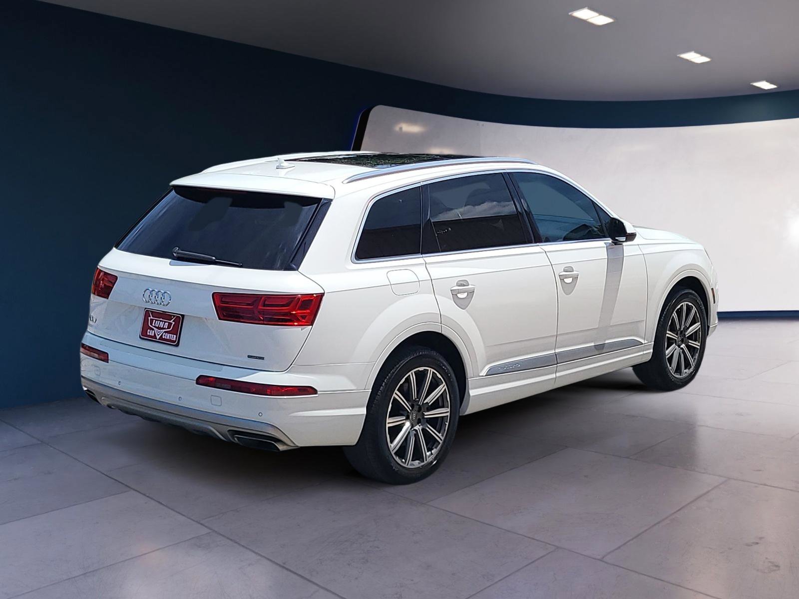 Used 2017 Audi Q7 2.0T Premium Plus w/ Premium Plus Package AWD/4WD image 5