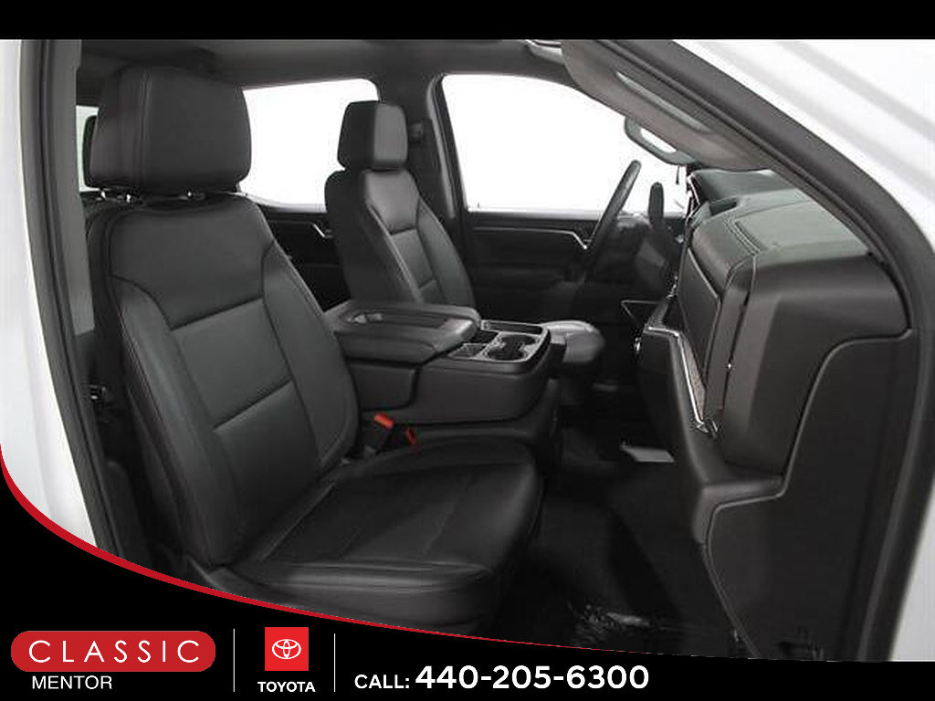 Used 2025 GMC Sierra 1500 SLT AWD/4WD image 16