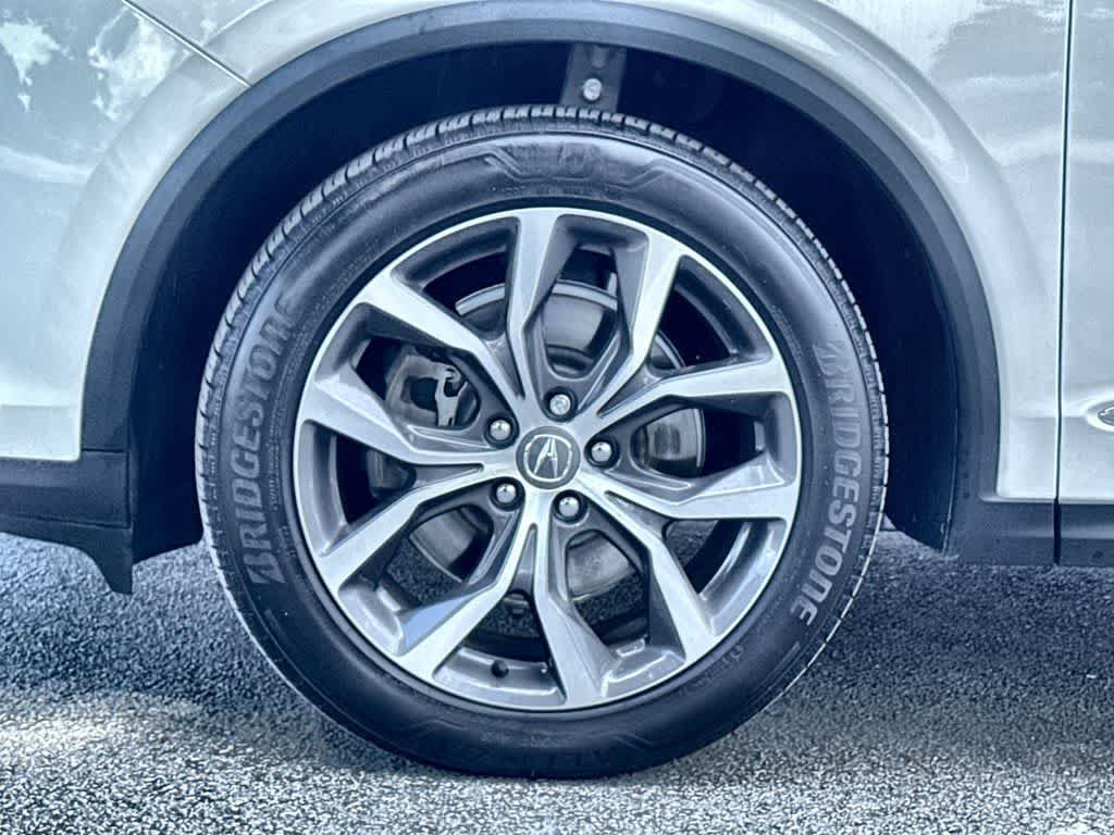 Used 2024 Acura MDX w/ Technology Package FWD image 11