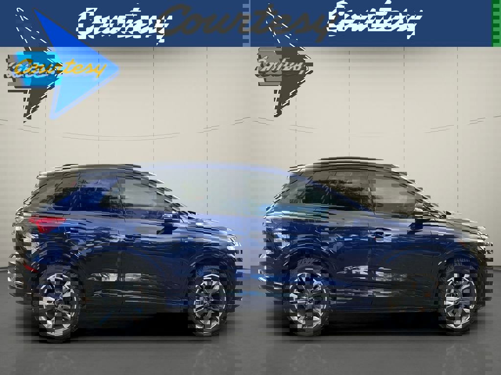 Used 2023 Audi Q4 e-tron Premium Plus image 1