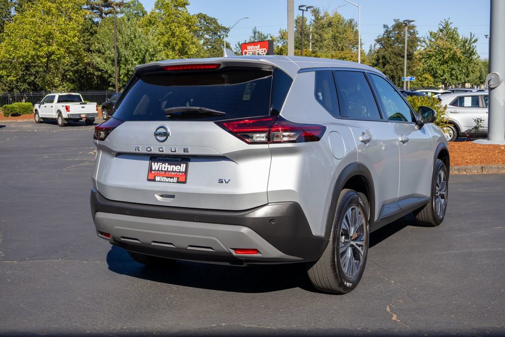 Used 2021 Nissan Rogue SV FWD image 7