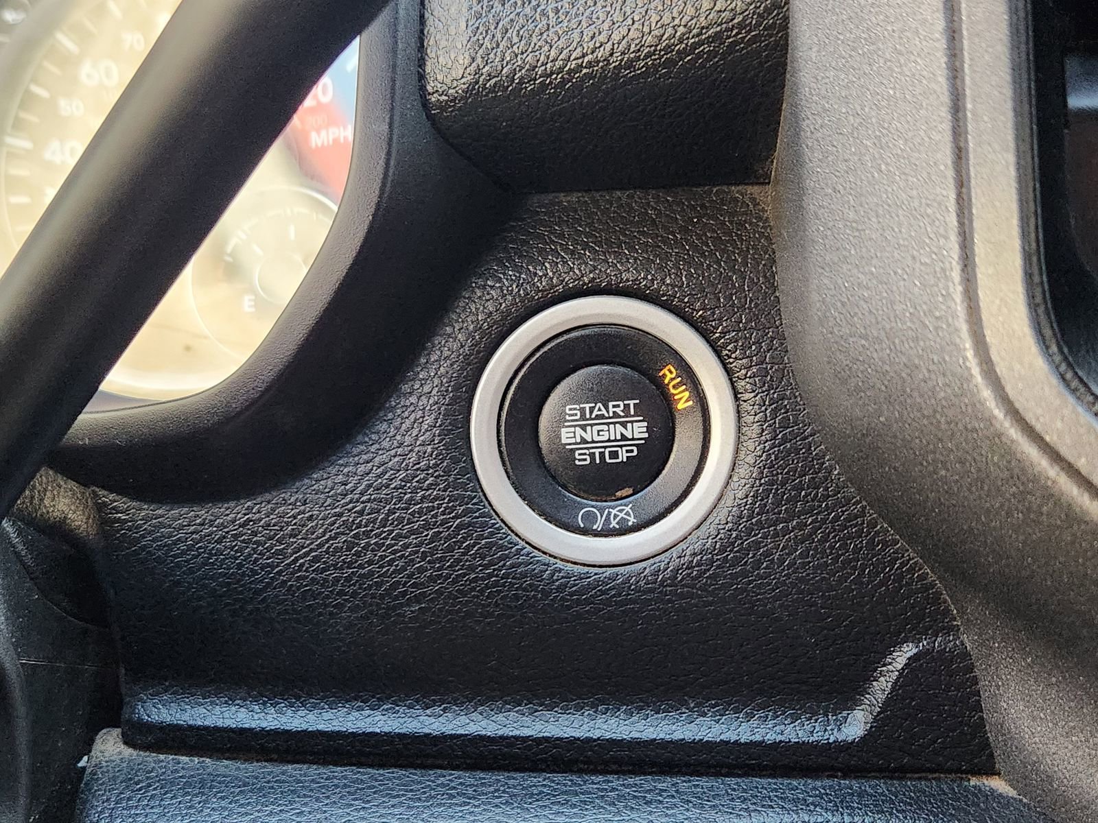 Used 2022 RAM 5500 Tradesman w/ Chrome Appearance Group image 22