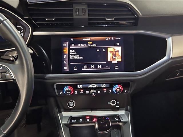 Used 2022 Audi Q3 2.0T Premium AWD/4WD image 12