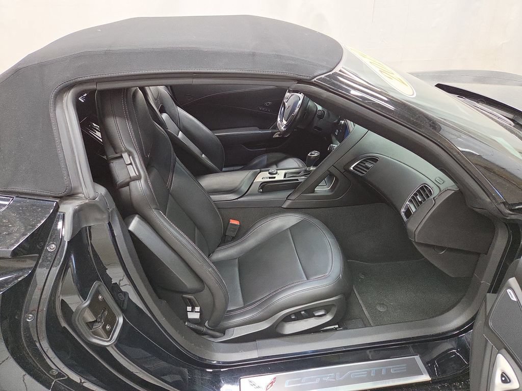 Used 2019 Chevrolet Corvette Z06 RWD image 9