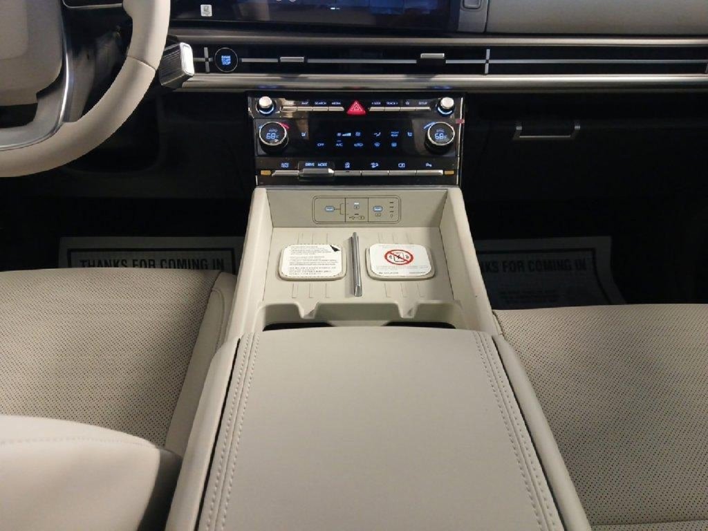 New 2026 Hyundai Santa Fe SEL FWD image 11
