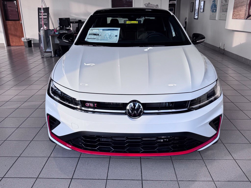 New 2027 Volkswagen Jetta GLI Autobahn FWD image 2