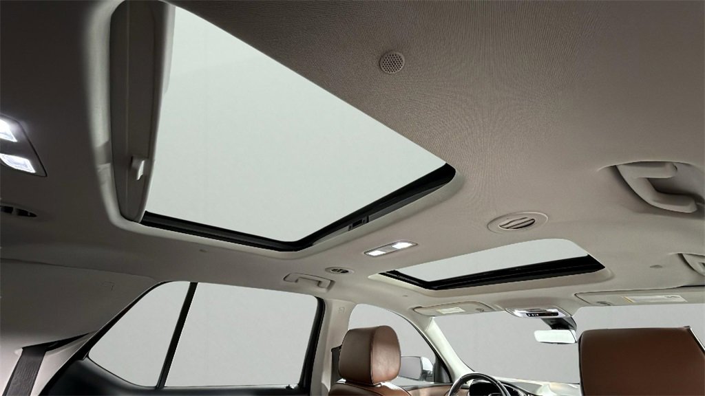 Used 2021 Chevrolet Traverse High Country w/ LPO, 'HIT The Road' Package image 38