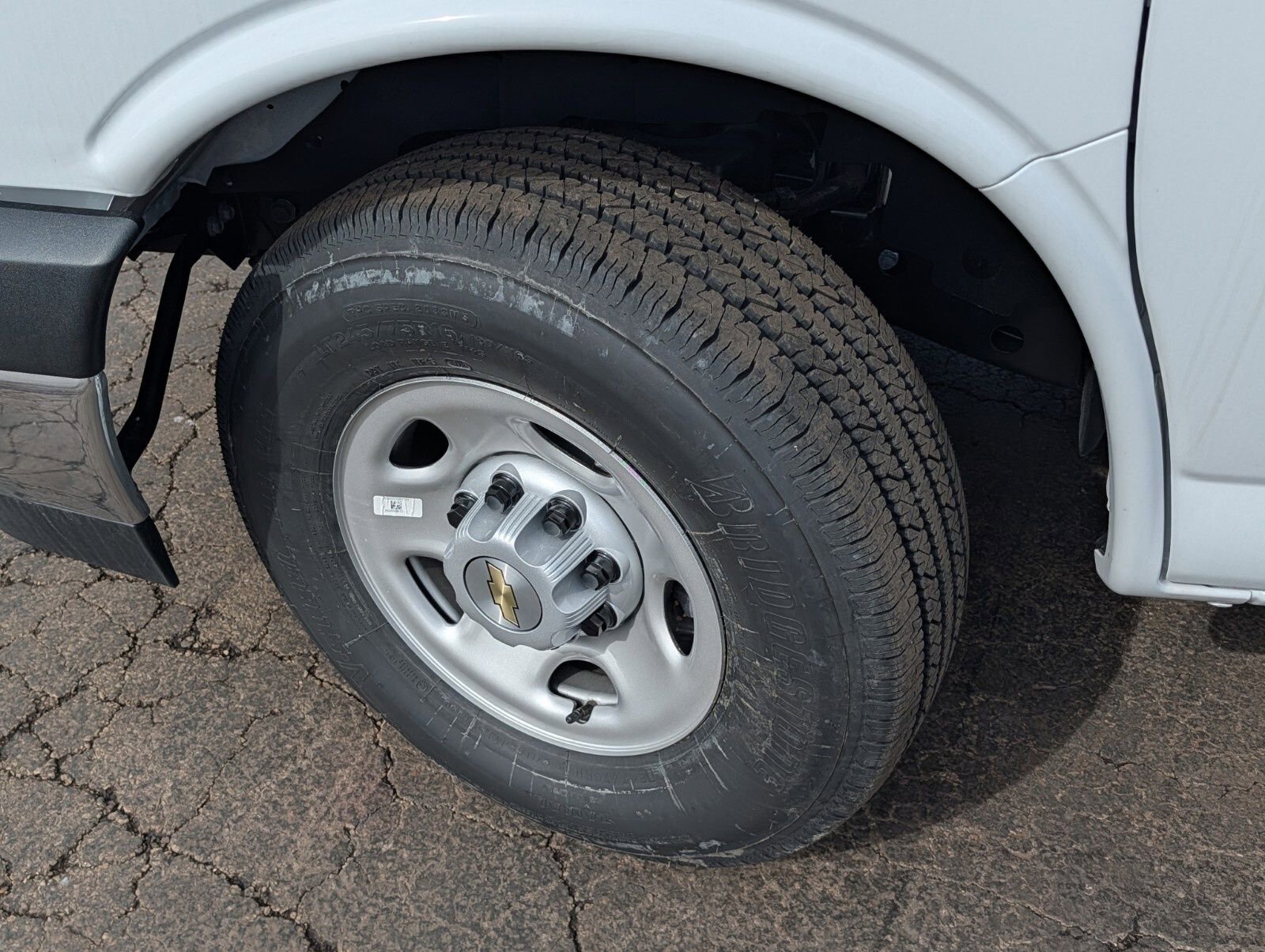 New 2026 Chevrolet Express 3500 w/ Power Convenience Package image 3