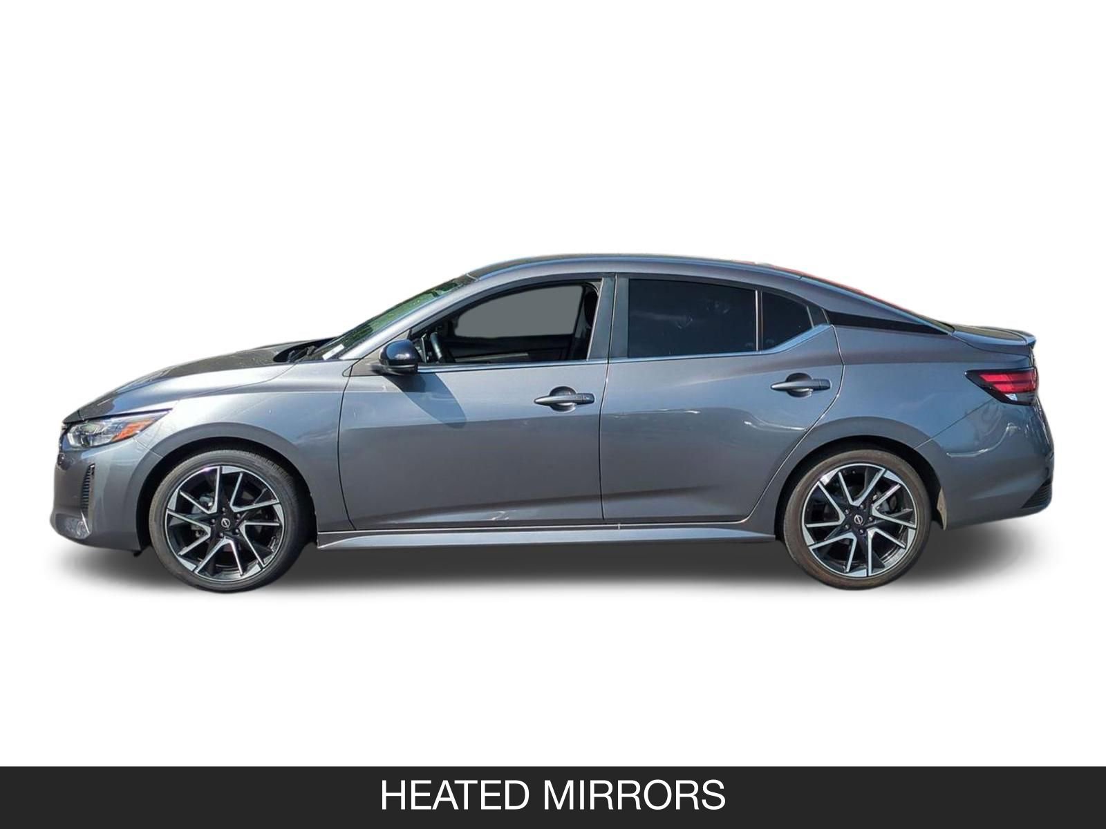 Used 2025 Nissan Sentra SR FWD image 5