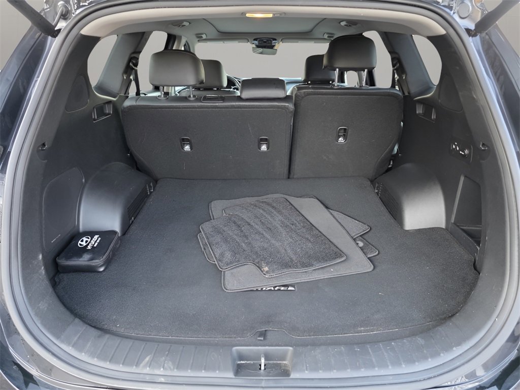 Used 2023 Hyundai Santa Fe SEL w/ Premium Package image 14