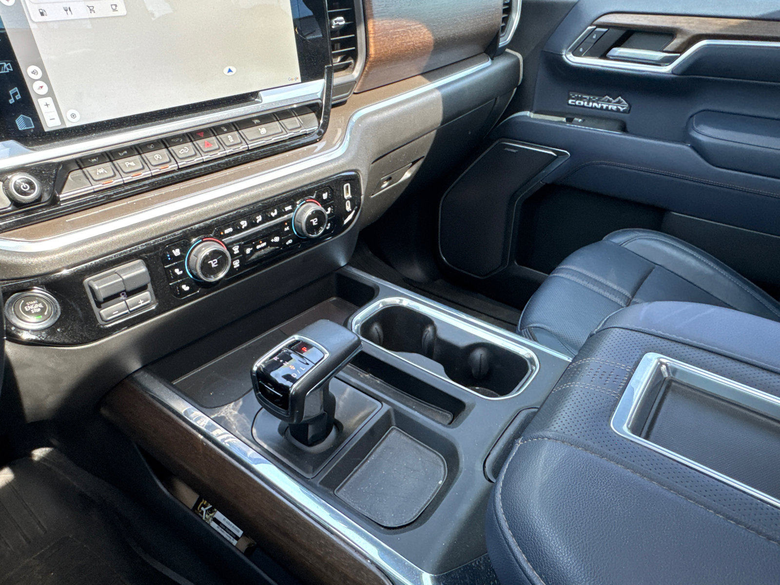 Used 2022 Chevrolet Silverado 1500 High Country w/ High Country Premium Package image 32