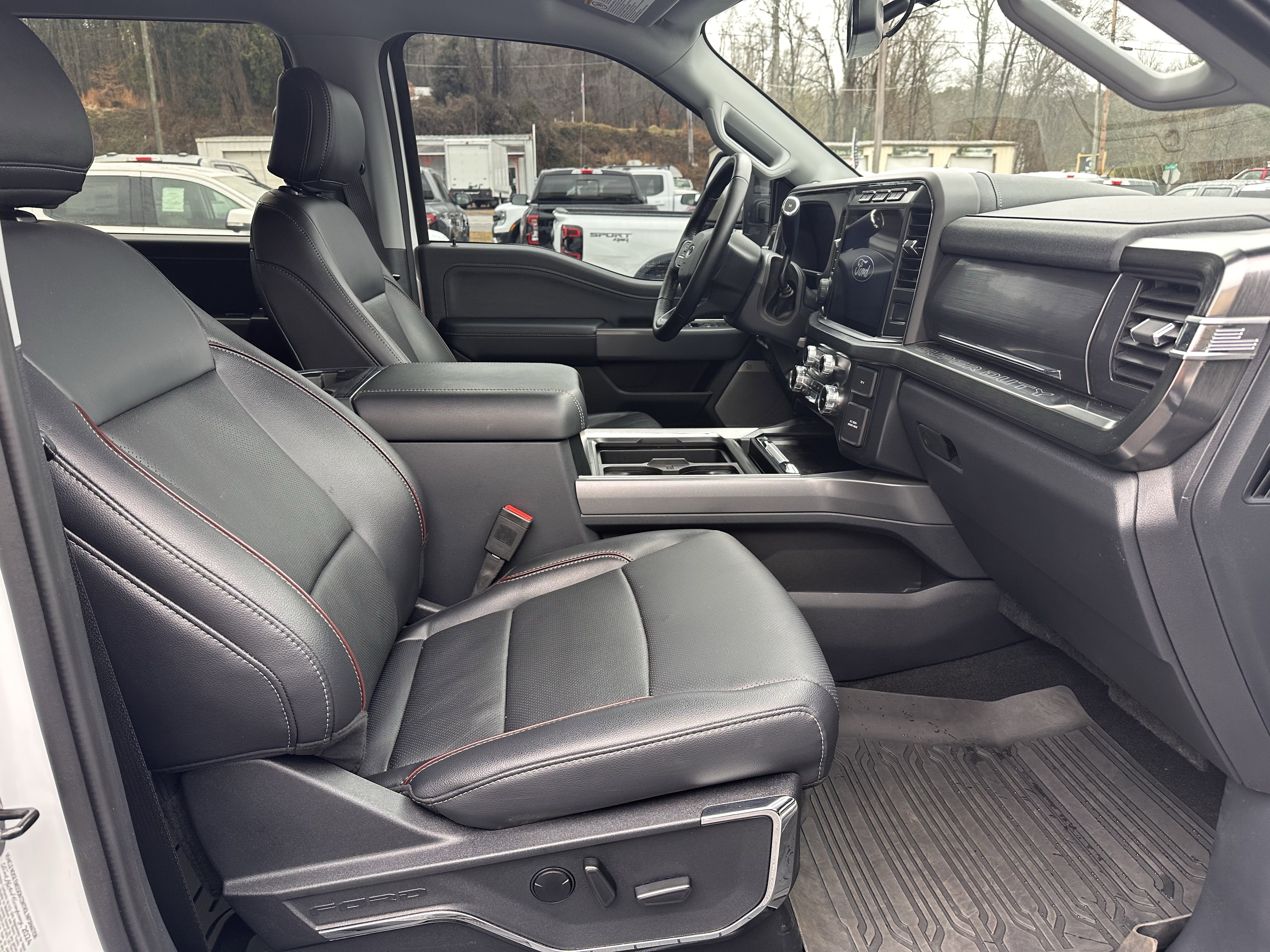 Used 2024 Ford F250 Lariat w/ Lariat Ultimate Package image 15