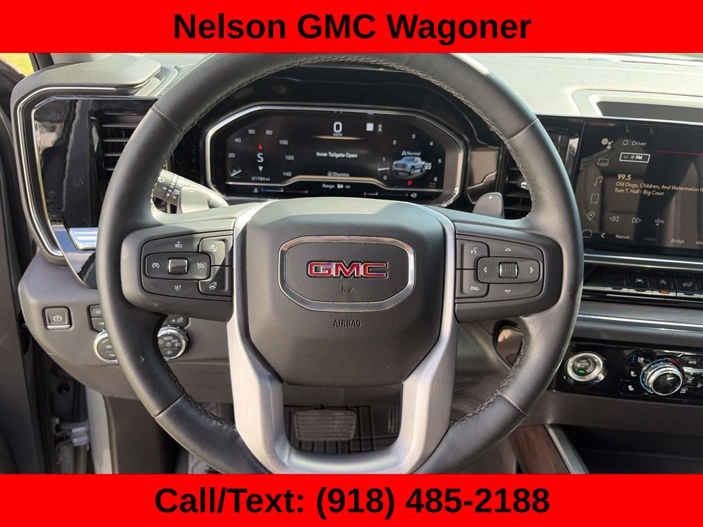 Used 2023 GMC Sierra 1500 SLT AWD/4WD image 22