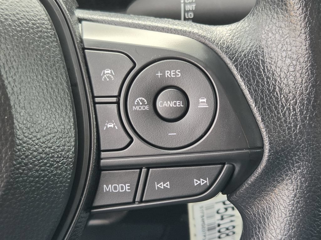 Used 2026 Toyota Corolla LE FWD image 22