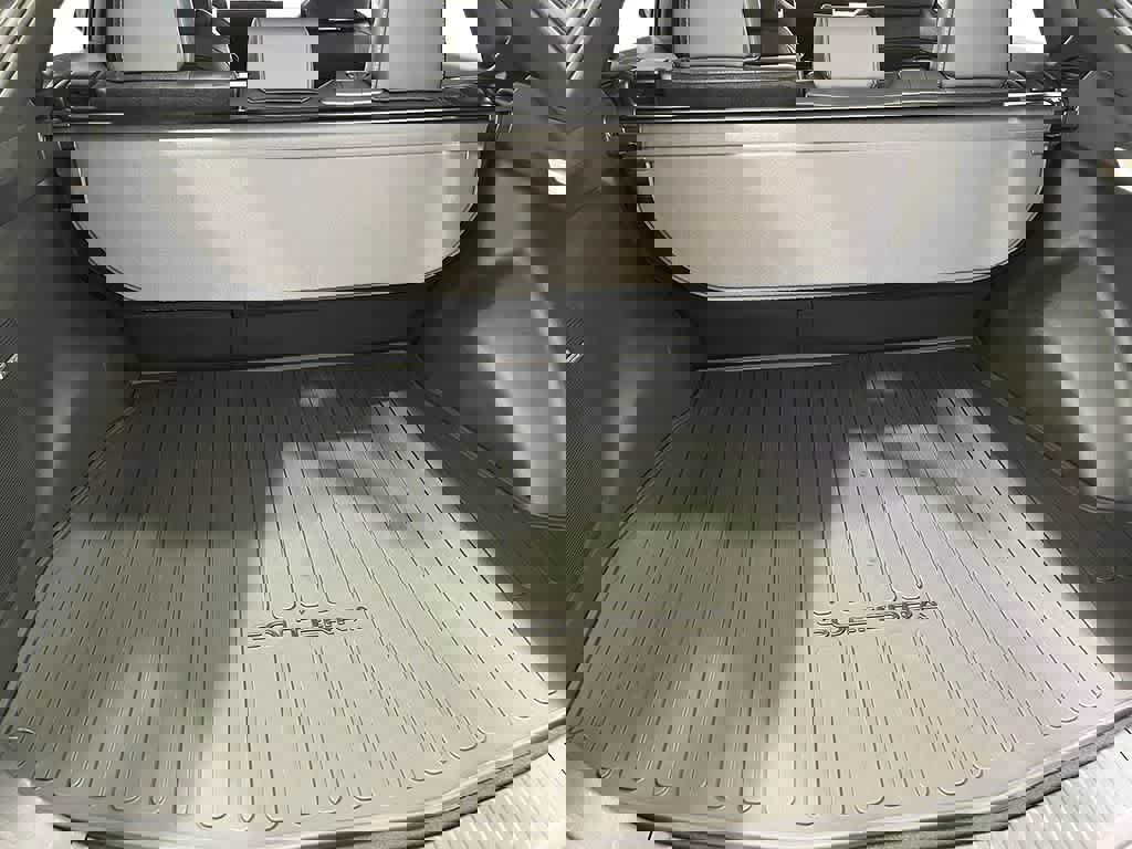 New 2026 Subaru Solterra image 25