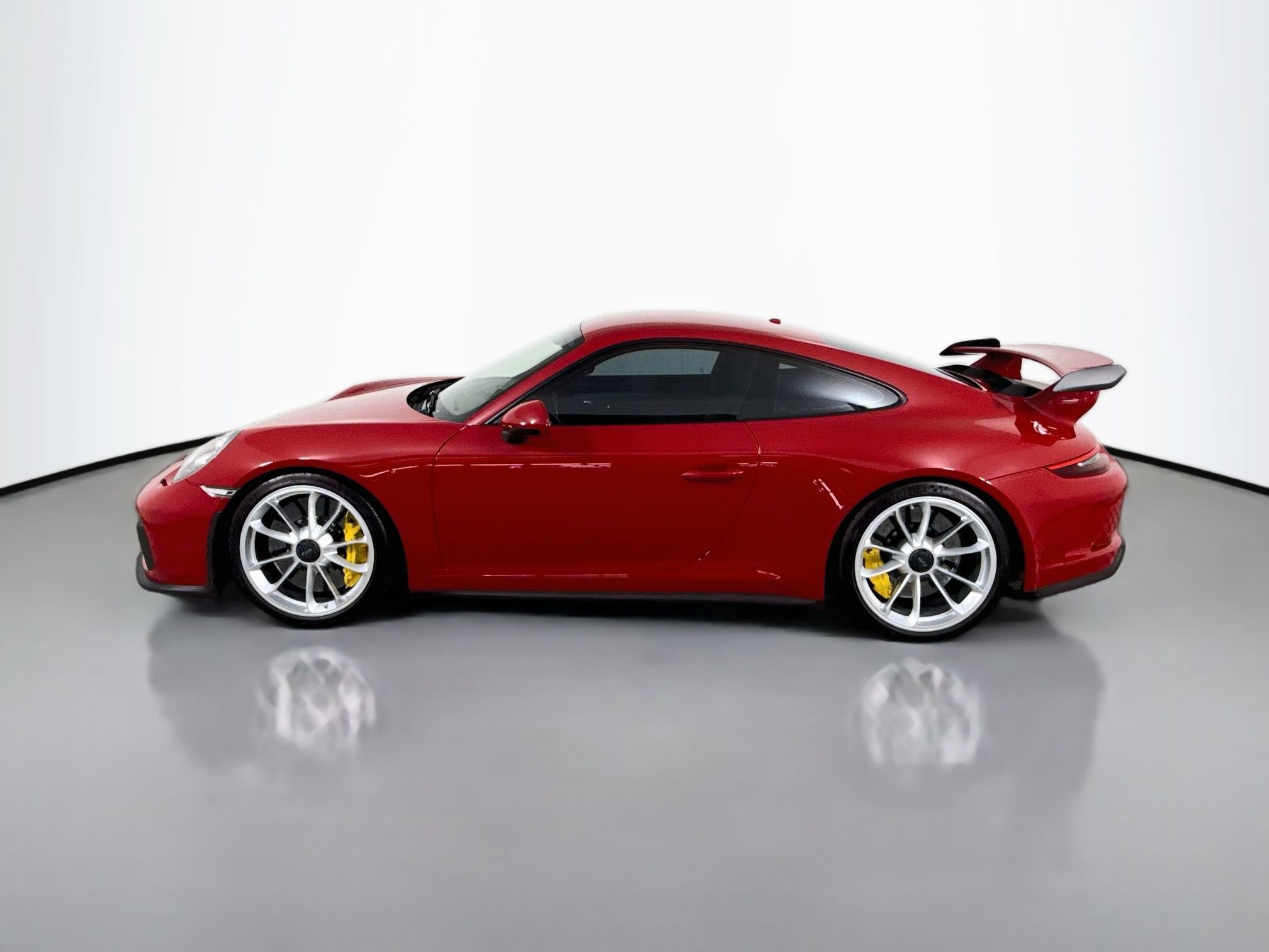 Certified 2018 Porsche 911 GT3 RWD image 2