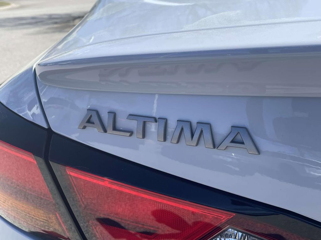 Used 2023 Nissan Altima 2.0 SR image 8
