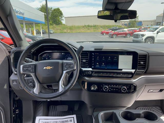 Used 2023 Chevrolet Silverado 1500 LT image 21