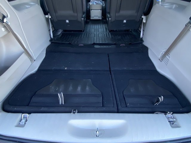 Used 2021 Chrysler Pacifica Touring-L w/ Premium & Safety Sphere Group image 25